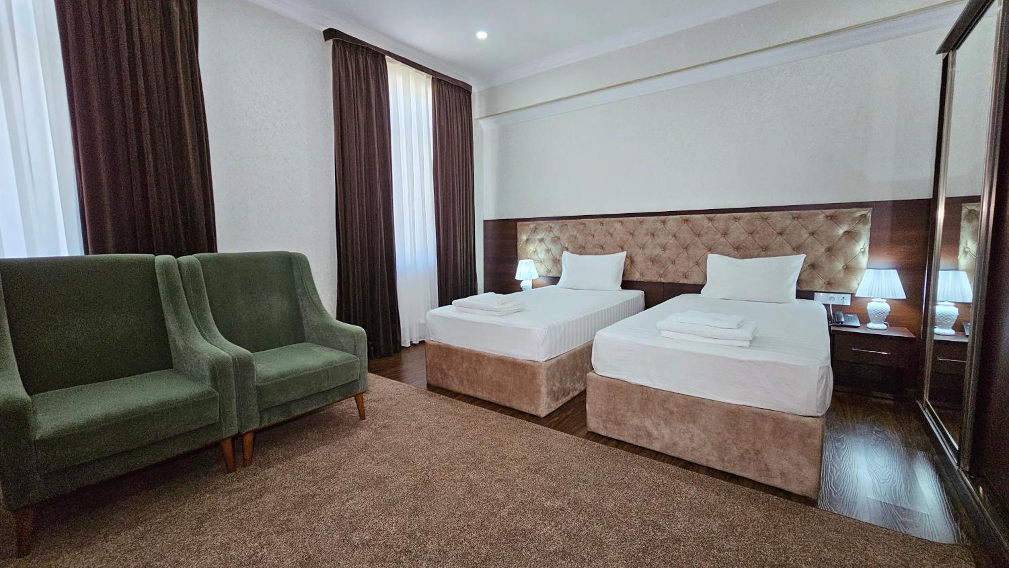Grand Turon Plaza Hotel Tashkent Exterior photo
